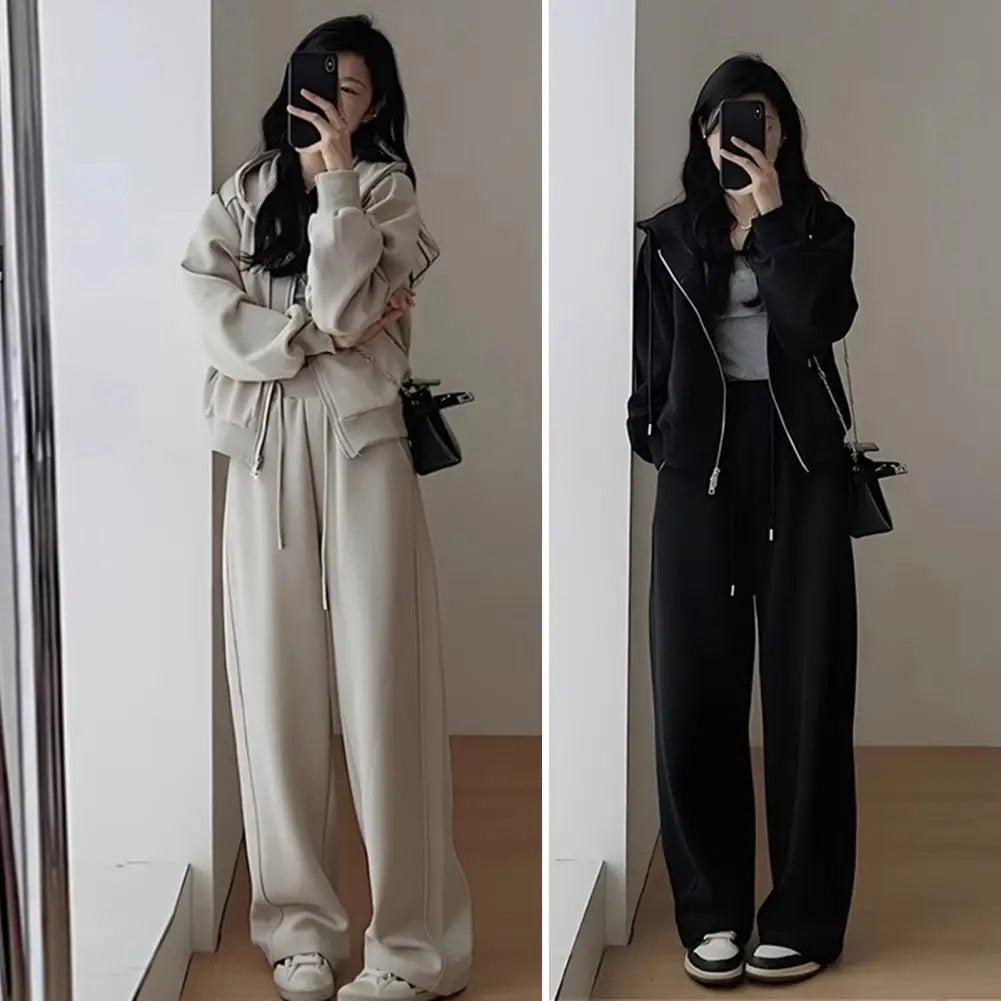 Two-piece set: hooded sweater, wide-leg pants with pocket