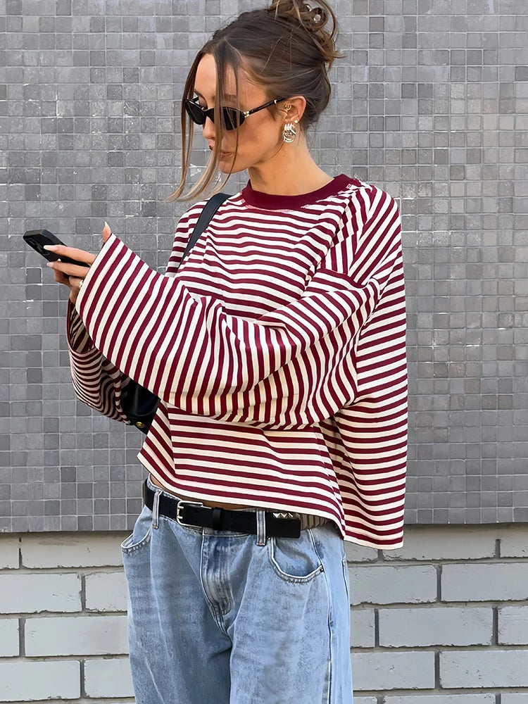 Striped shirt with contrasting colours, long sleeves